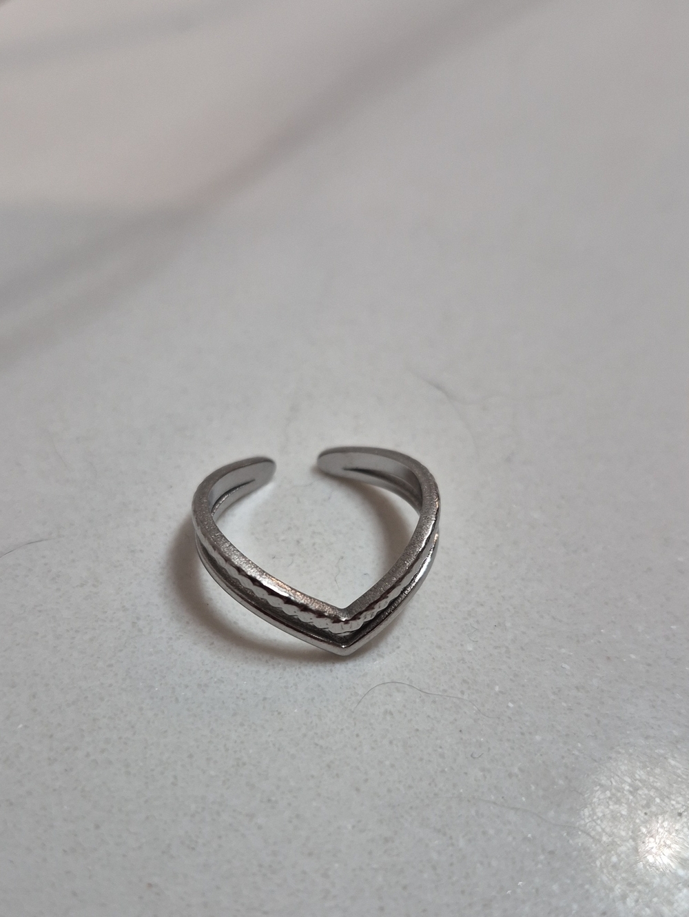 💙 Stainless Silver V-Stack Adjustable Ring - Picture 2 of 3